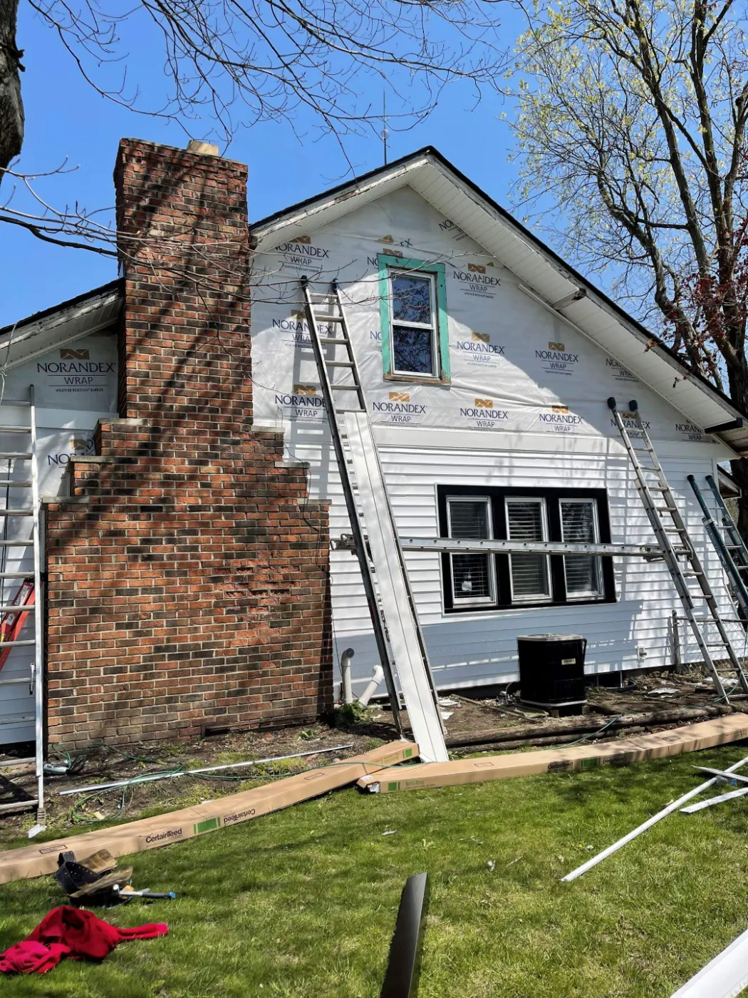 Vinyl siding replacement completed in Whiteland
